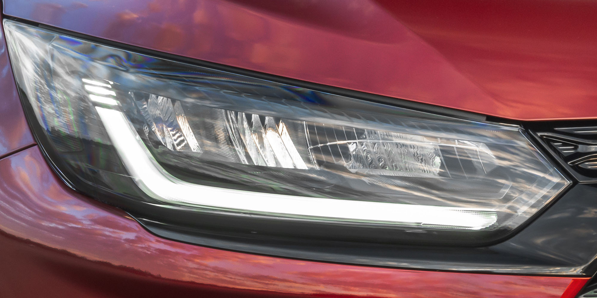 Faros LED delanteros Onix